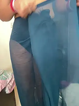 Snapshot of Cute-Russian chatting on 02-21-25, 05:02 Cute-Russian online show from 02-21-25, 05:02