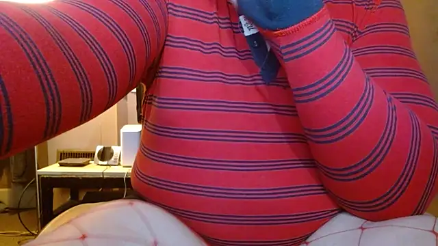 Snapshot of cosmicjones chatting on 12-02-24, 08:41 cosmicjones online show from 12-02-24, 08:41