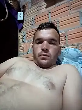 Snapshot of Cristianogaucho37 chatting on 02-10-25, 11:13 Cristianogaucho37 online show from 02-10-25, 11:13