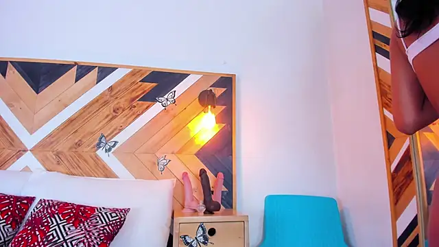 Kathaleiya Ozz online show from 01-17-25, 08:11