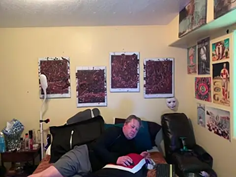 Mic Oxinner online show from 04-21-26, 09:28