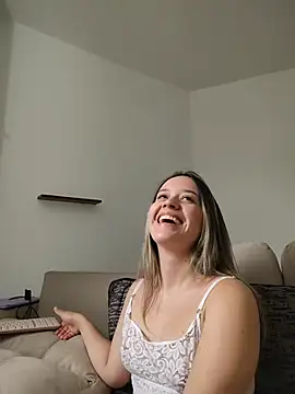 Snapshot of Dani_javi chatting on 06-30-26, 05:14 Dani javi online show from 06-30-26, 05:14