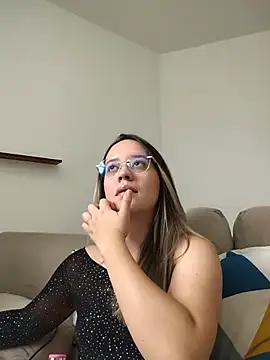 Snapshot of Dani_javi chatting on 07-18-26, 01:59 Dani javi online show from 07-18-26, 01:59