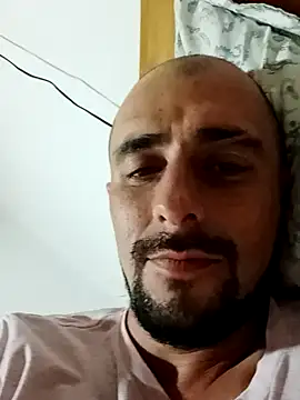 Snapshot of fire_menxxx001 chatting on 12-12-24, 04:21 fire menxxx001 online show from 12-12-24, 04:21