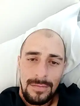 Snapshot of fire_menxxx001 chatting on 12-20-24, 06:24 fire menxxx001 online show from 12-20-24, 06:24