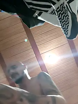 Snapshot of fire_menxxx001 chatting on 02-19-26, 09:44 fire menxxx001 online show from 02-19-26, 09:44