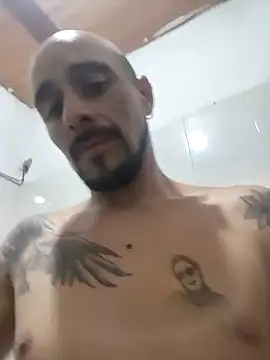 Snapshot of fire_menxxx001 chatting on 02-26-26, 11:04 fire menxxx001 online show from 02-26-26, 11:04