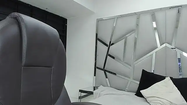 Catherinee69 x online show from 02-17-26, 03:25