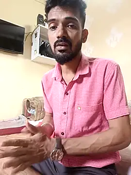 Snapshot of saggy1218 chatting on 11-04-25, 08:57 saggy1218 online show from 11-04-25, 08:57