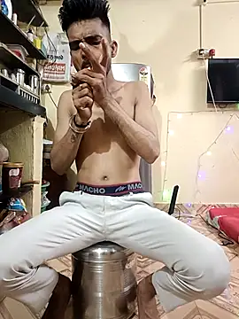 Snapshot of saggy1218 chatting on 12-16-25, 09:42 saggy1218 online show from 12-16-25, 09:42