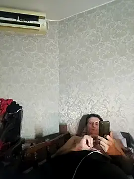 Snapshot of Viause_Kentauelle chatting on 12-05-24, 04:12 Viause Kentauelle online show from 12-05-24, 04:12