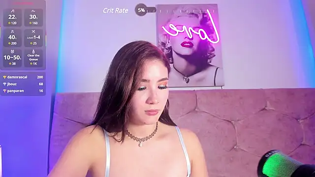 Snapshot of lunar_leen chatting on 03-07-25, 01:42 lunar leen online show from 03-07-25, 01:42