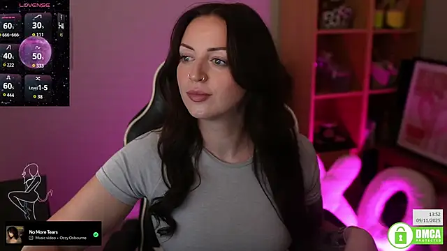 Snapshot of Billiexxox chatting on 11-09-25, 01:53 Billiexxox online show from 11-09-25, 01:53