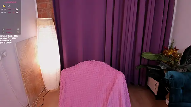 Snapshot of selina_coy chatting on 01-26-25, 09:29 selina coy online show from 01-26-25, 09:29