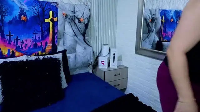 charlotte  G online show from 10-30-25, 11:44