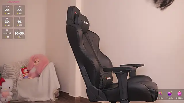 Miuzxc online show from 03-08-25, 12:44