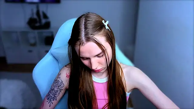 StellaLawless online show from 10-31-25, 12:55