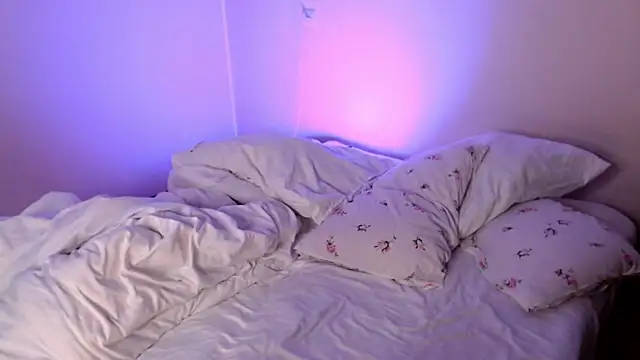 KatieMelone online show from 09-30-25, 02:27