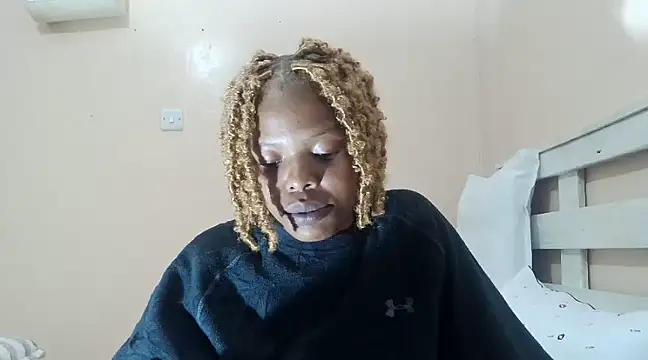 Snapshot of tropicalesen chatting on 01-08-25, 07:13 tropicalesen online show from 01-08-25, 07:13