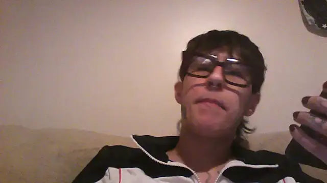 Snapshot of nickfxx chatting on 06-09-26, 02:12 nickfxx online show from 06-09-26, 02:12
