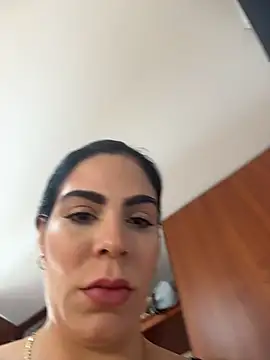 valecruz903 online show from 02-04-26, 05:41