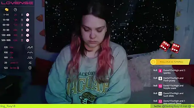 Snapshot of darling_tony chatting on 01-27-25, 08:17 darling tony online show from 01-27-25, 08:17