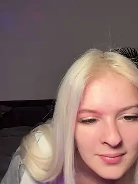 Allylove03 online show from 01-04-25, 07:13