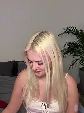 Allylove03 online show from 01-11-25, 08:21