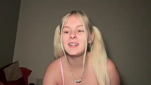 Allylove03 online show from 02-17-25, 06:59