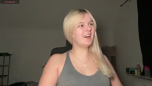 Allylove03 online show from 09-22-25, 06:10