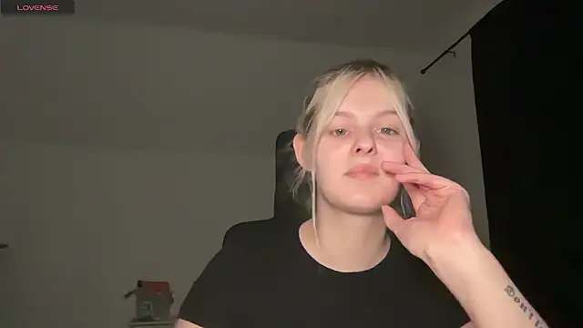 Allylove03 online show from 09-24-25, 05:27