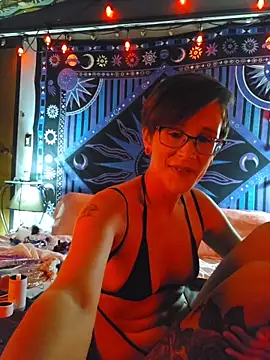 nephilaaranea online show from 03-31-26, 05:02