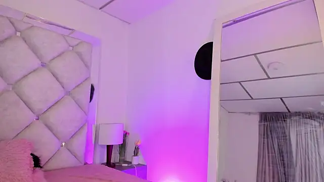 alessiaferry online show from 02-20-26, 05:02