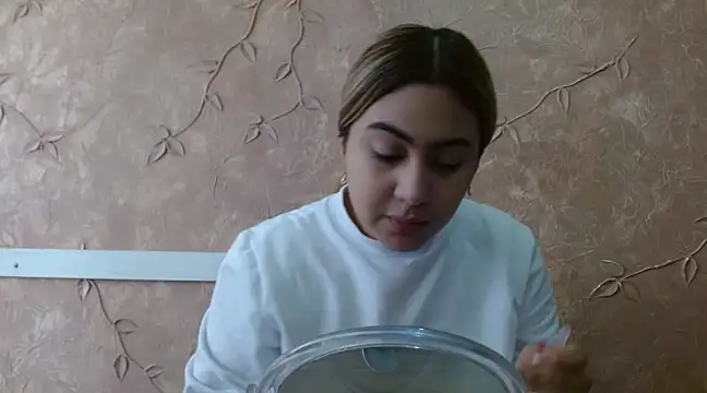 Miabonnett  online show from 03-03-25, 12:05