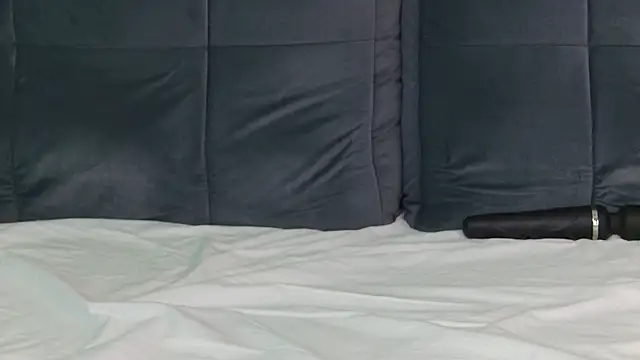 OnlyXandra online show from 03-11-25, 10:18