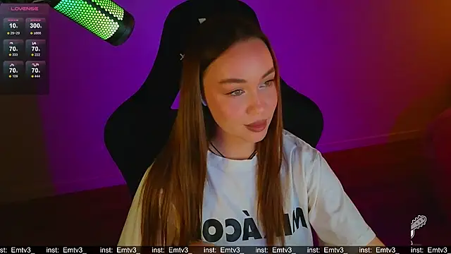 Emili1- online show from 04-01-26, 10:05