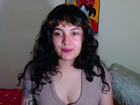 Snapshot of sweetiee_mary chatting on 05-20-26, 09:43 sweetiee mary online show from 05-20-26, 09:43