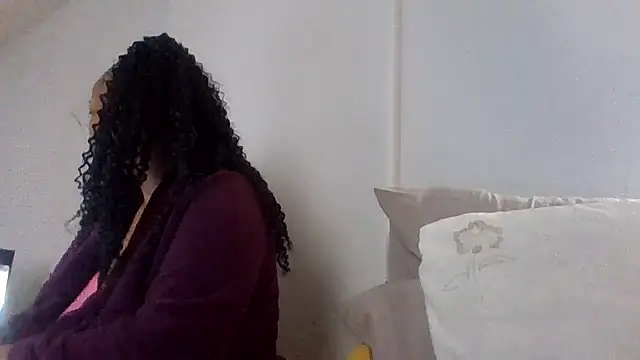 Snapshot of BabeAssXX chatting on 05-25-26, 06:30 BabeAssXX online show from 05-25-26, 06:30