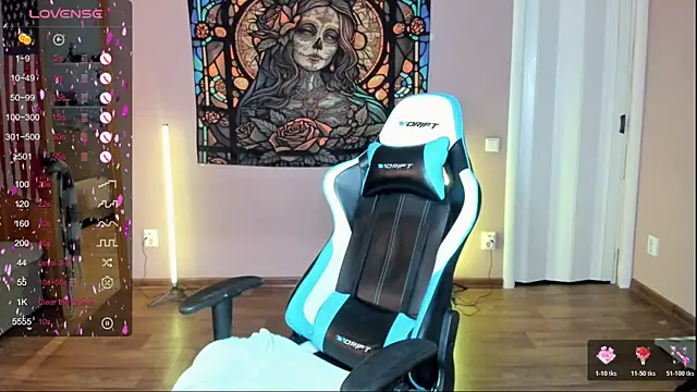 Snapshot of Project_hisoka chatting on 12-14-25, 02:00 Project hisoka online show from 12-14-25, 02:00