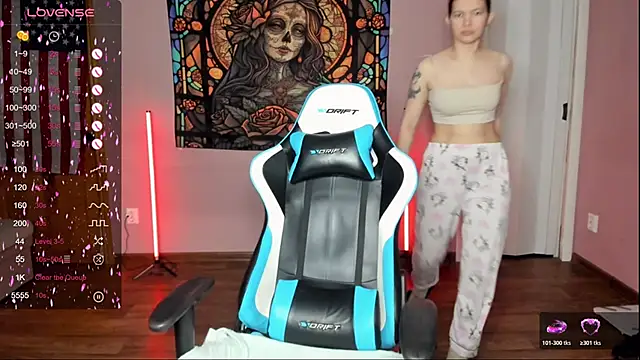 Snapshot of Project_hisoka chatting on 12-16-25, 02:38 Project hisoka online show from 12-16-25, 02:38