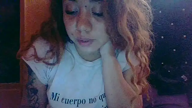 Jennxdolls online show from 04-17-26, 04:54