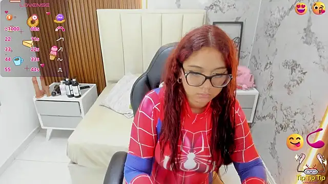 MADISON ROWAN1 online show from 10-10-25, 03:05