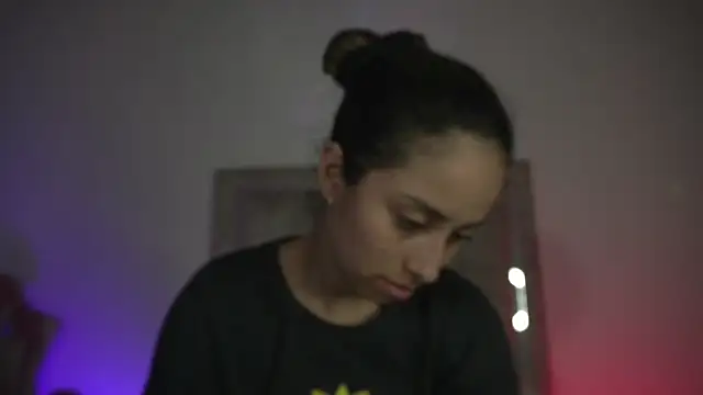 little-Emma online show from 05-23-26, 11:53