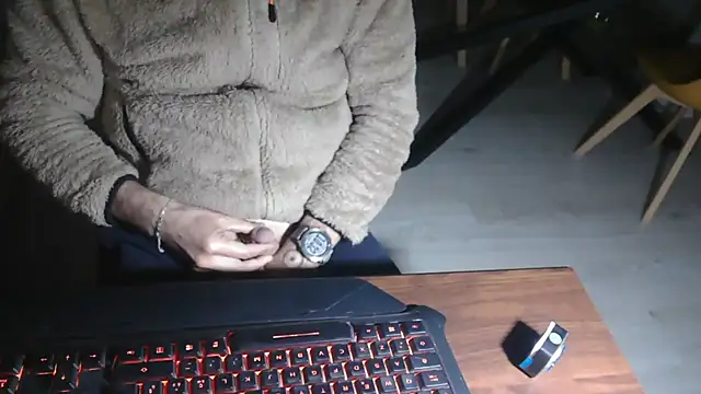 Adri gard online show from 03-29-26, 08:31