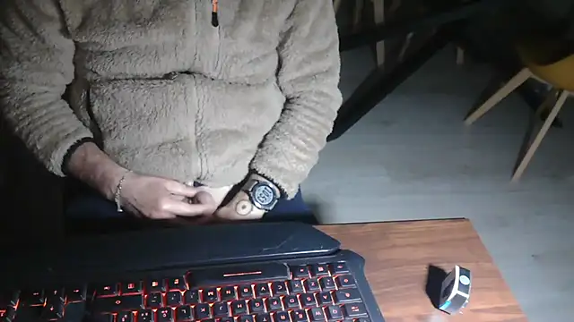 Adri gard online show from 03-30-26, 08:54