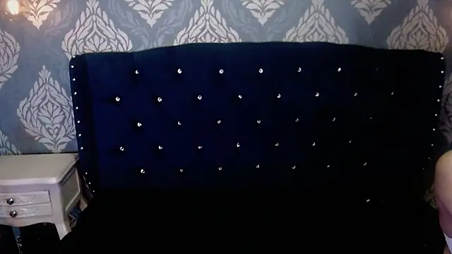Snapshot of Lilyevansx chatting on 05-24-26, 04:34 Lilyevansx online show from 05-24-26, 04:34