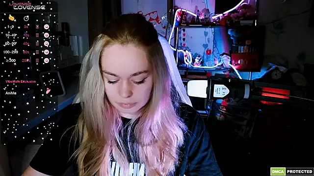 Snapshot of Bad_Girl009 chatting on 02-19-26, 04:25 Bad Girl009 online show from 02-19-26, 04:25