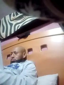 pineda1689 online show from 12-22-24, 04:38