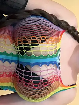 Snapshot of Evelyn_Moon chatting on 11-17-25, 01:17 Evelyn Moon online show from 11-17-25, 01:17