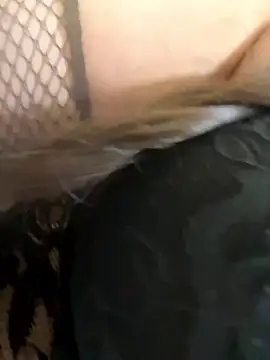 Snapshot of Evelyn_Moon chatting on 01-08-26, 04:59 Evelyn Moon online show from 01-08-26, 04:59